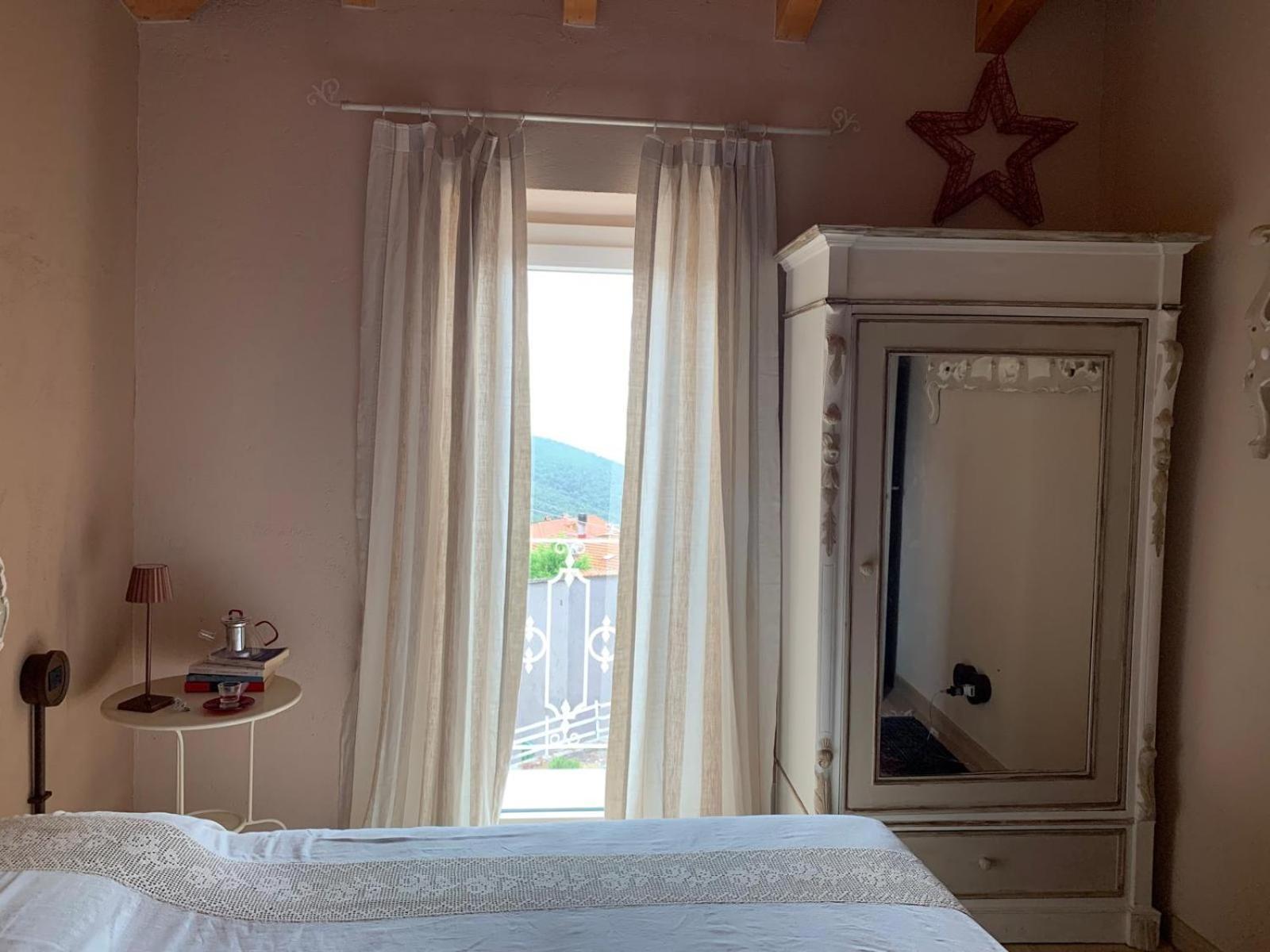 La Casa Delle Stelle Daire Tirli Dış mekan fotoğraf